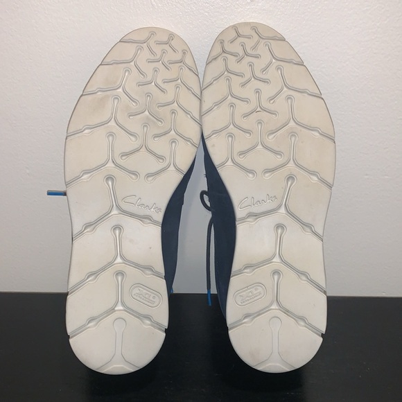 Clarks Men's Denner Motion Suede Oxford Shoes - Navy and Taupe.  Size 8. - Picture 8 of 10